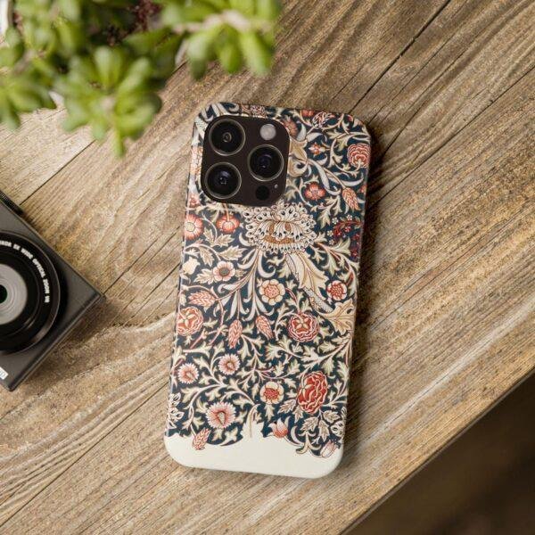 William Morris iPhone Case – Arts & Crafts Floral Apple Cover