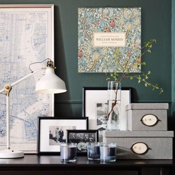 William Morris - Lily, Wall Planner, Victorian Pattern, Semi-Glossy Paper